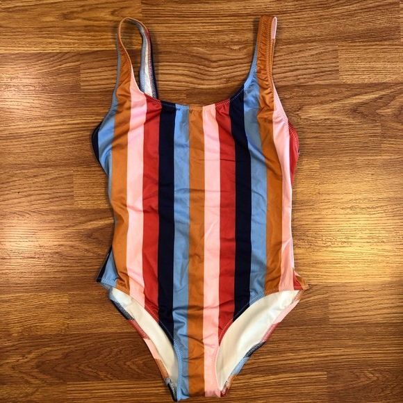 *SOLD* Solid & Striped x Madewell swimsuit - Picture 2 of 5